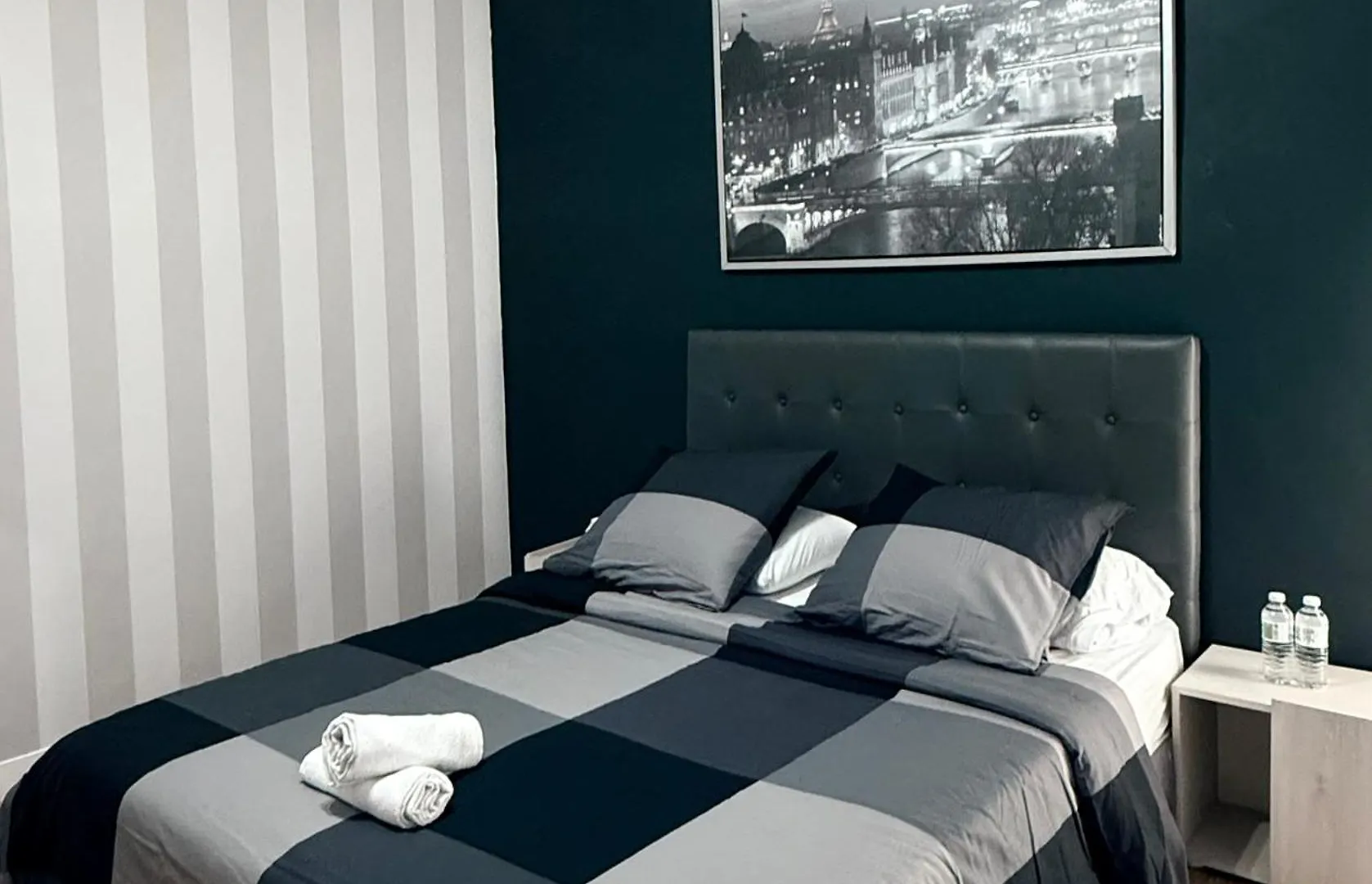 Family Champs Elysees Appartement パリ